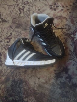 Kotníkové tenisky Adidas vel:44 - 2