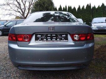 HONDA ACCORD 2,2iCTDi NAFTA 103 KW - 2