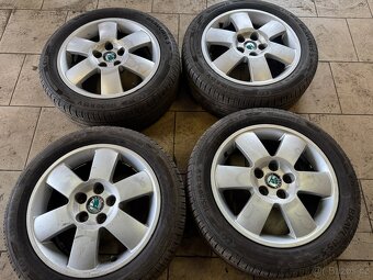 Škoda letní 195/50r15 - 2