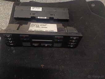 BMW E39 - ORIG.držák nápojů - 2
