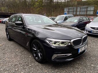BMW 520d xDrive Touring LuxuryLine 2018 122tkm 4x4 klima ČR - 2