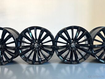 Originální alu kola Trinity, Škoda Superb 3, 5x112 r19 - 2
