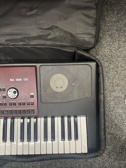 Klávesy korg pa700 - 2