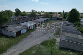 Milovice, prodej zděné řadové garáže 22 m2, okr. Nymburk - 2