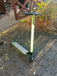 Elektrická koloběžka carbon zelená - 2