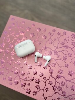 Apple Airpods PRO 1 - 2