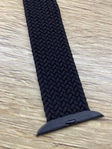 Pletený navlékací řemínek pro Apple Watch (42/44/45/49) - 2