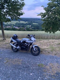 Yamaha 600 - 2