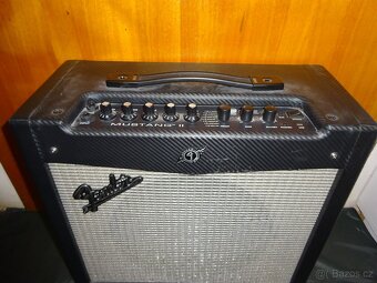 Kytarové kombo FENDER MUSTANG II - 2