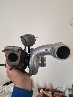 Turbo Renault Laguna II 2.2 dci 110kw - 2