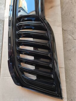 Škoda Octavia 3 facelift maska čierna RS 5E0 lift - 2