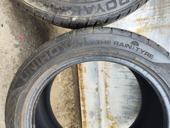 2ks 16" letní pneu Uniroyal 215/45/16 1200Kč/2ks - 2