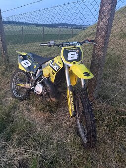 Suzuki rm 250 náhradní díly - 2