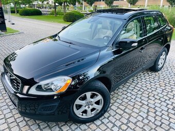 Volvo XC60 2.4 D5 AUTOMAT KAMERA GEARTRONIC VÝHŘEV SERVISKA - 2