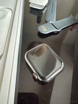 Apple Watch Series 8 45mm Cellular, Steel Case Grafitové - 2