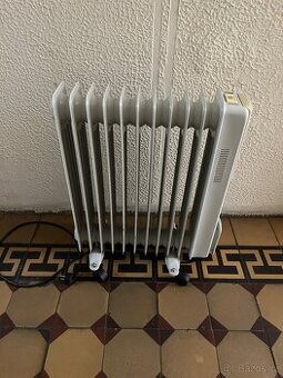 Posuvný radiator do zásuvky - 2