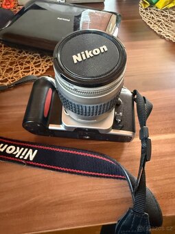 Nikkon f65 - 2