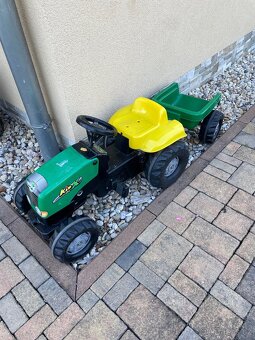 Šlapací traktor s vozíkem - 2