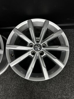 Alu VW 5x100 16” 6C0601025A - 2