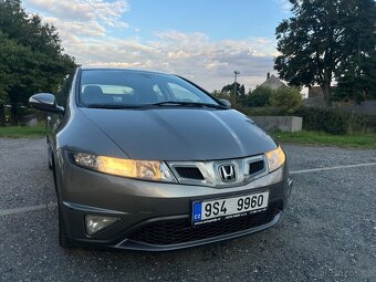 Honda Civic 1.8 vtec 103 kW zachovalý stav - 2