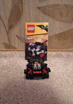 LEGO Awesome Mini Batmobile 30526 - 2