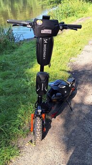 Elektrická koloběžka Joyor S10 SZ - 2