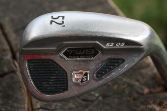 WEDGE značky WILSON  52° - 2