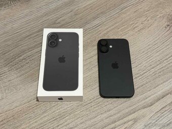 iPhone 16 128Gb / Černý - 2