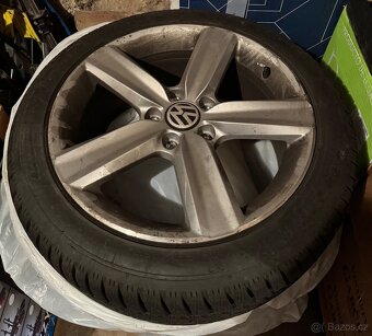 Komplet zimní kola VW – alu disky + pneumatiky Dunlop 225/45 - 2