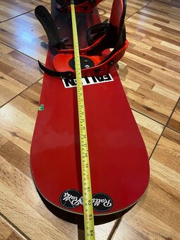 Prodám snowboard 160 cm s vázáním Burton  - 2
