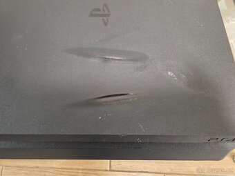 PlayStation 4 1Tb + 1x ovladač + kabely + 3 Hry - 2