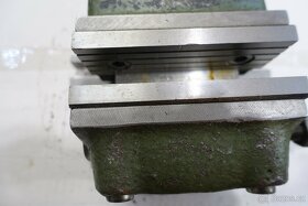 Strojní svěrák čelisti 125mm, rozevření 105mm + klika 17mm - 2