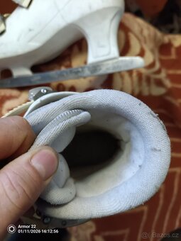 Dámské brusle vel 41 - 2