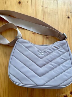 Béžová kabelka - 2