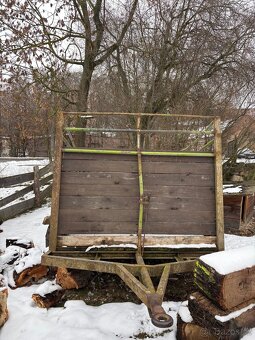 Dobytčák/ přepravník na zvířata - 2