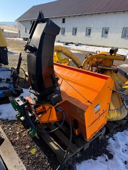 Snehova fréza kmv 1500 pred malotrakto - 2