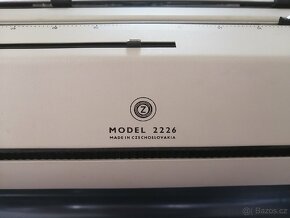 Psací stroj Consul - 2