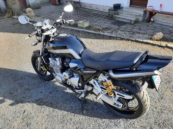 Yamaha XJR 1300 - 2