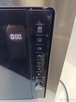 BEKO vestavná mic.trouba s horním grilem, nerez - 2