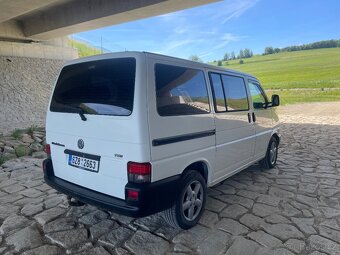 Volkswagen Multivan T4 2.5 TDi 111kW - 2
