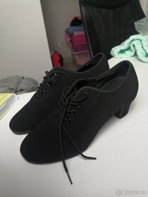 Nová taneční obuv na podpatku - 2