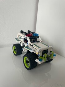 Lego technic 42047 - 2