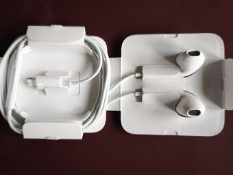 Sluchátka Apple EarPods Lightning s mikrofonem - 2