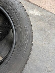 Nokian zimní 215/65 r17 - 2