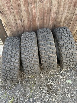 Prodám 5ks terenich org.pneu BFGoodrich Mud Terrain T/A - 2