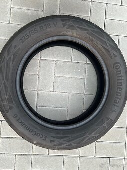 Continental EcoContact6 235/55 R18 V z nového vozu - 2