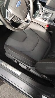 Ford Mondeo kombi 2.0 TDCI, 4x4, Titanium, LED + Navi, DPH - 2