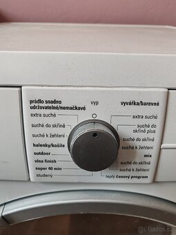 SIEMENS iQ700 sušička - 2