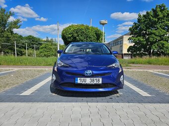 Toyota Prius IV 2016 - 2