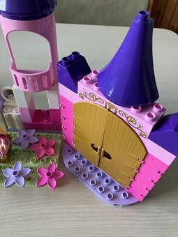 LEGO DUPLO zámek - 2